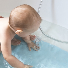 BABYONO MATA ANTYPOŚLIZGOWA RÓŻ