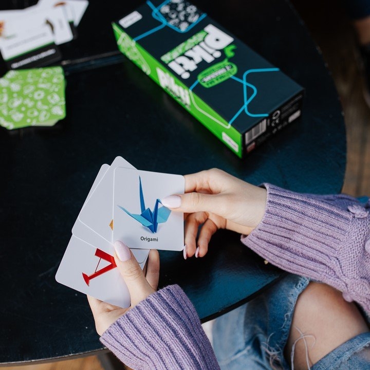 Gra Trefl - Pikti 02079