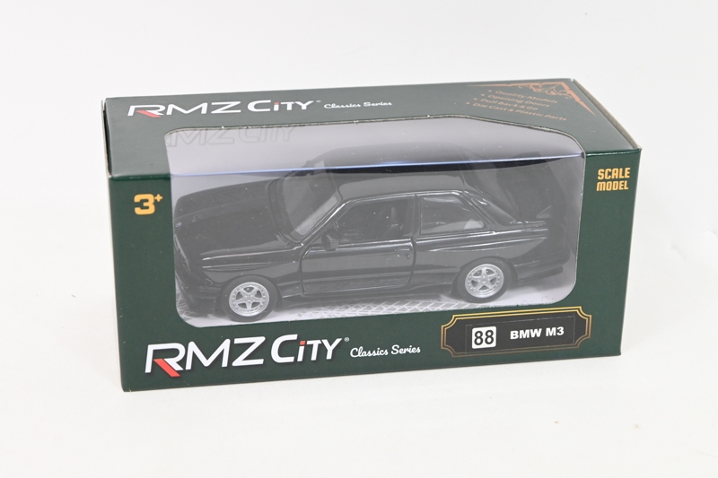 Model RMZ 5 BMW M3 E30 black K-146 11462