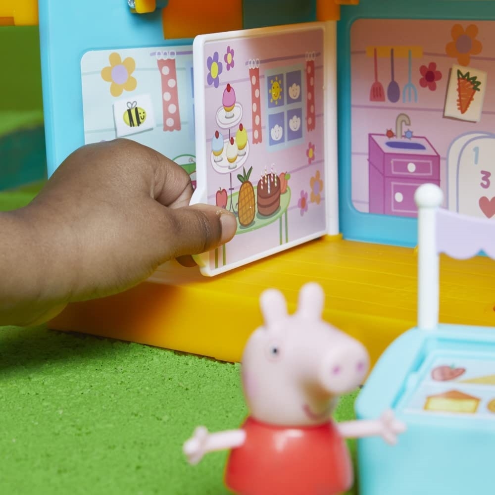 PEPPA PIG domek zabaw Świnki Peppy F3556 /2