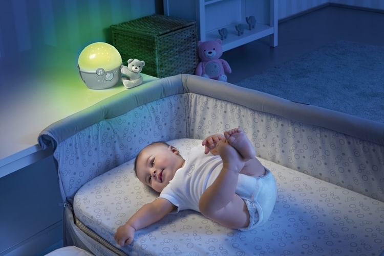 CHICCO PROJEKTOR NA ŁÓZECZKO SPECIAL EDITION