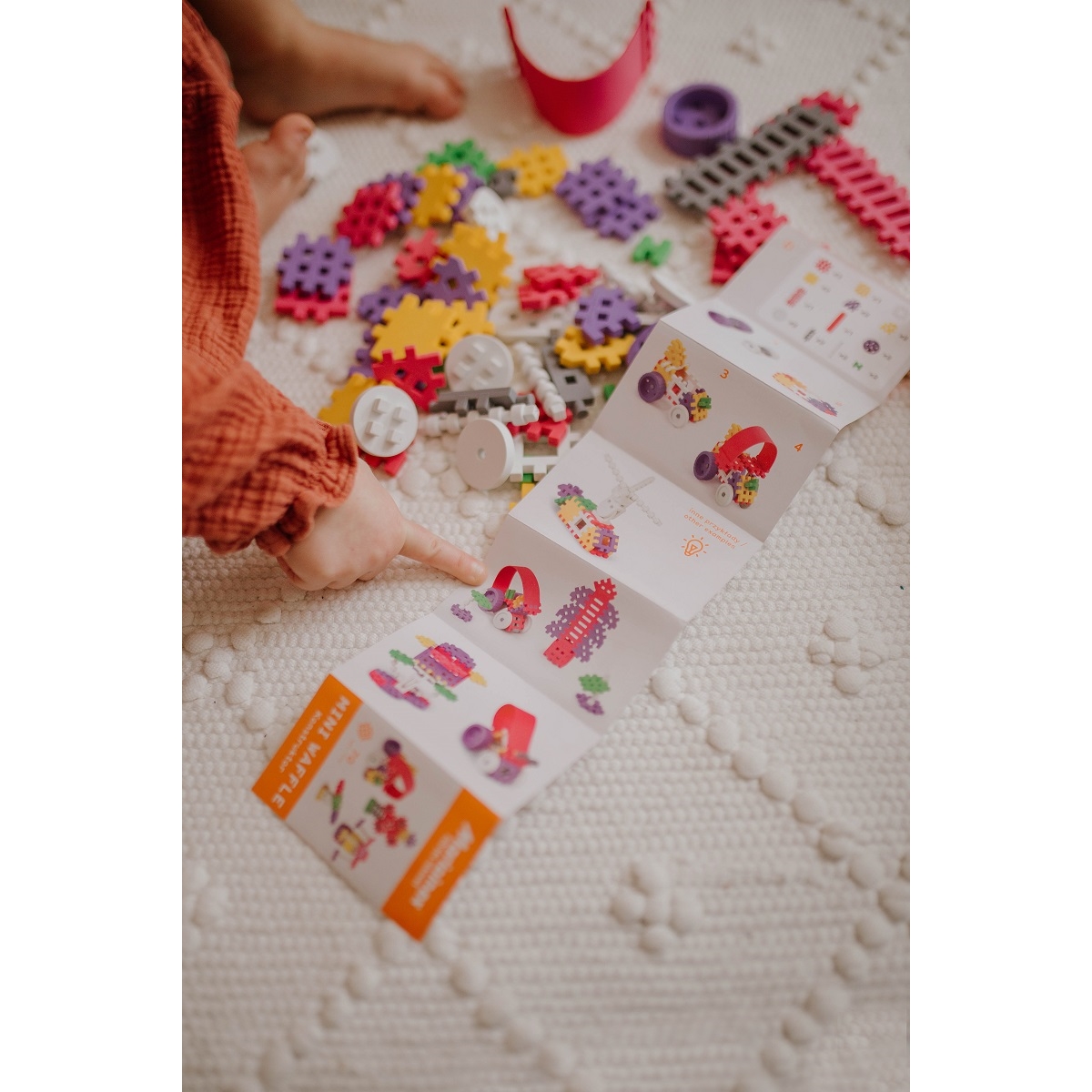 MARIOINEX KLOCKI WAFLE 140SZT DZIEWCZYNA