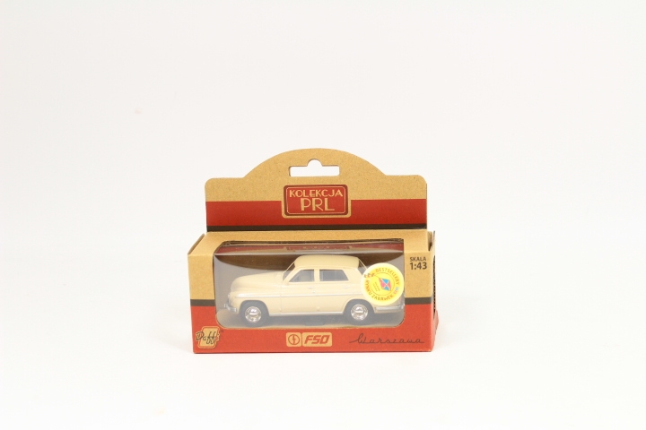 Model PRL Warszawa 223 beż K-564 15644