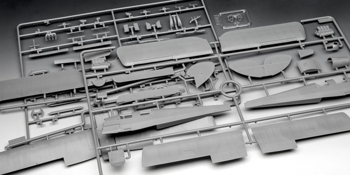 REVELL samolot D.H. 82A Tiger Moth 03827