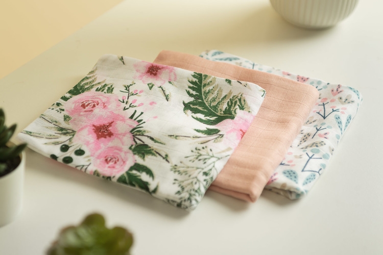 SENSILLO PIELUCHA MUŚLINOWA RÓŻOWA 3 SZT