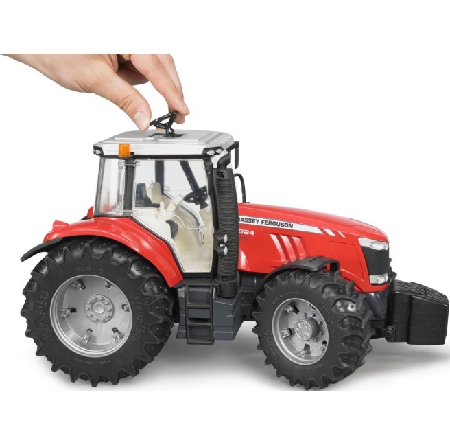 BRUDER CIĄGNIK MASSEY FERGUSON
