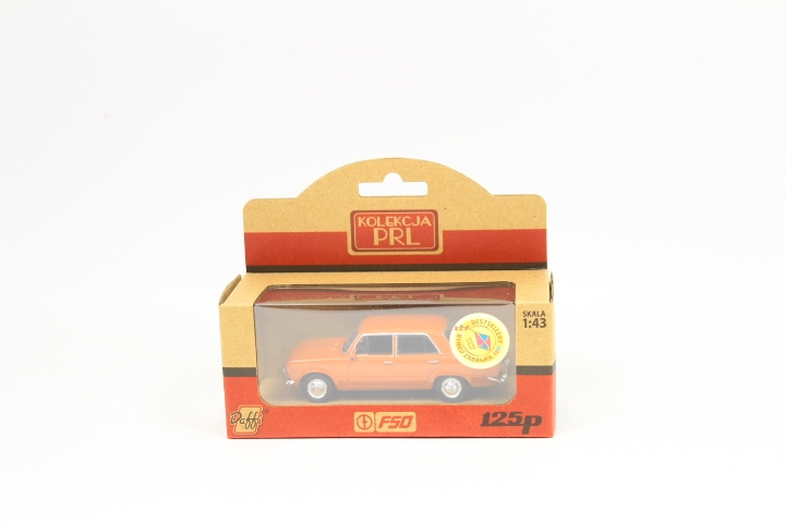 Model PRL Fiat 125p brązowy K-588 15880