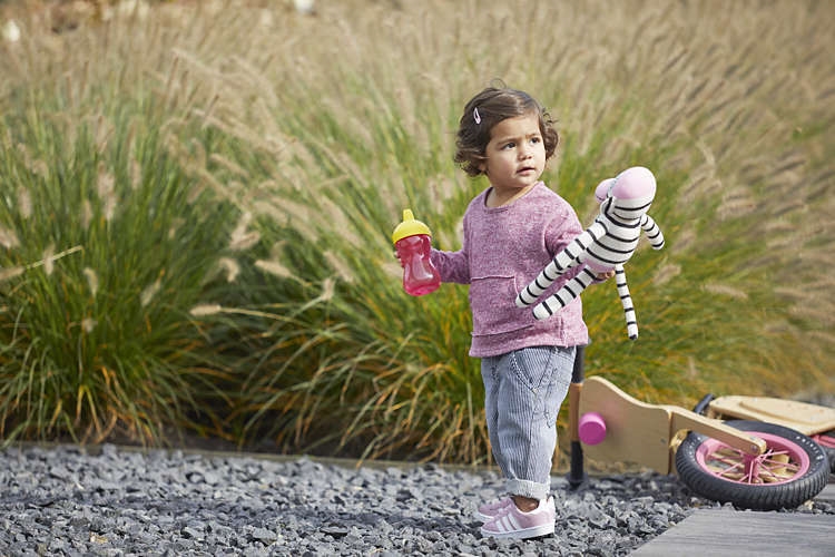 AVENT KUBEK Z TWARDYM USTNIKIEM 18M+, 300ML GIRL 8