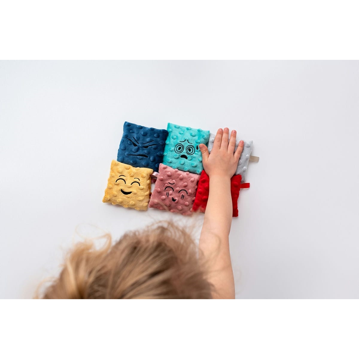 HENCZ EMOCJE WORECZKI SENSORYCZNE 916