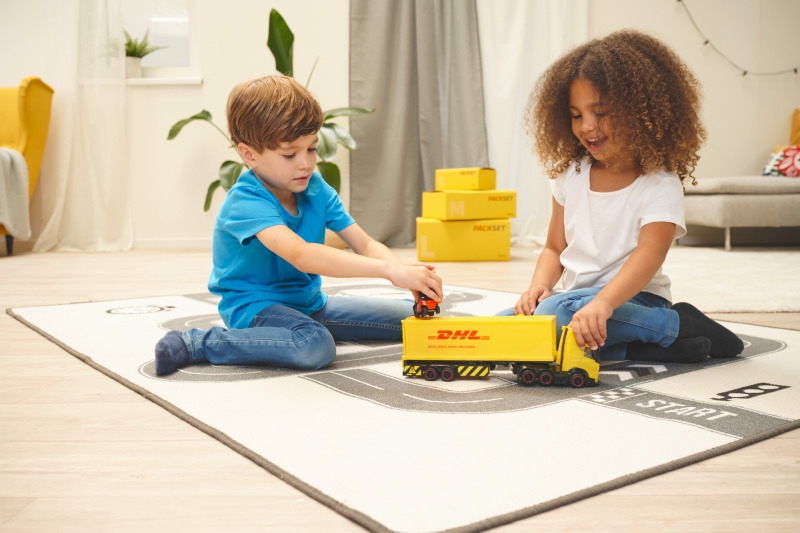 Dickie City ciężarówka+naczepa DHL św/dźw 374-7018