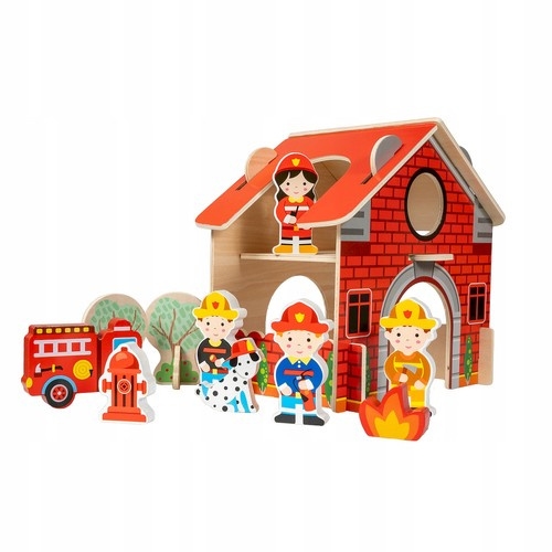 DREWNIANA REMIZA STRAŻACKA