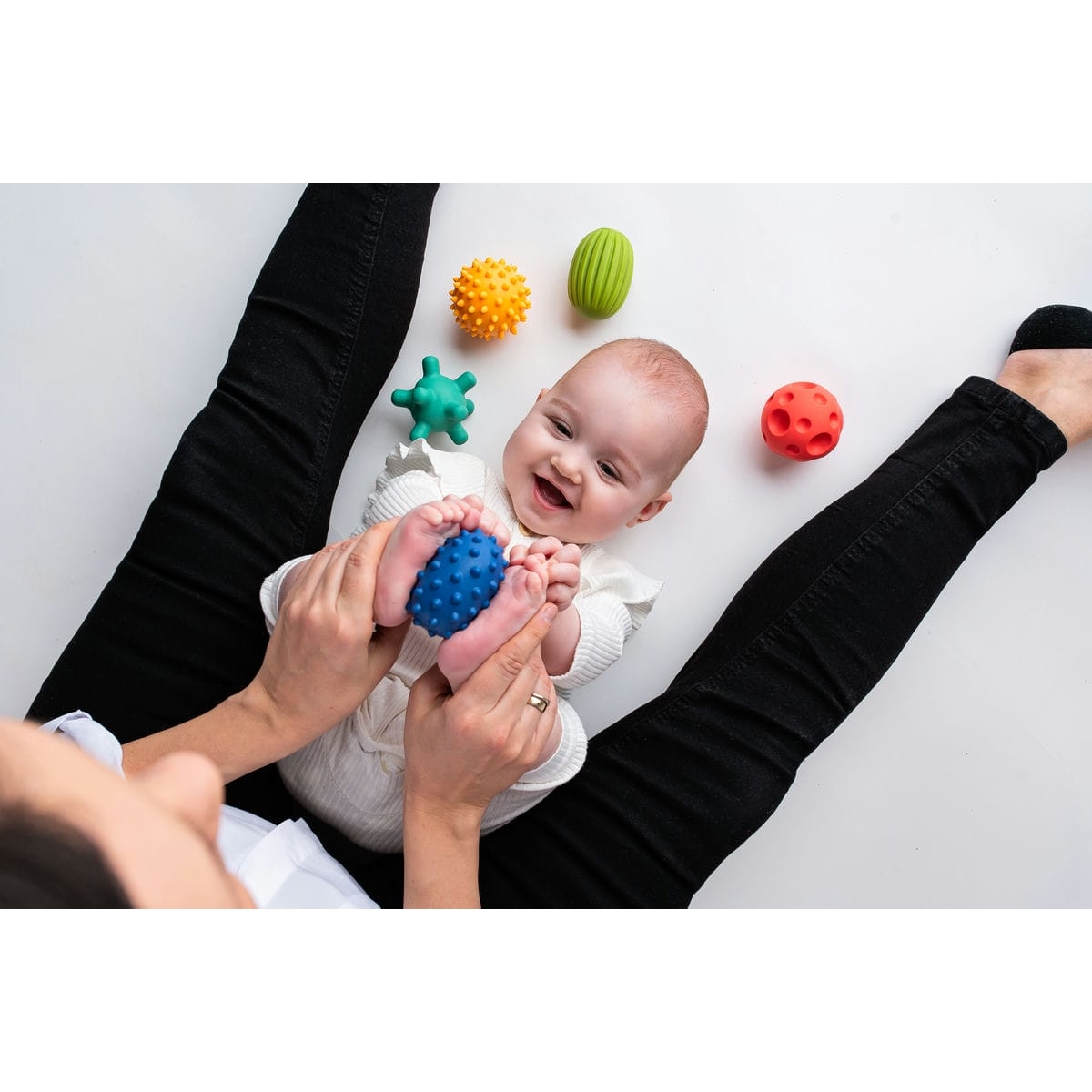 Piłeczki sensoryczne 5szt pastelowe 886 68864