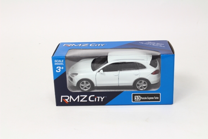 Model RMZ Porsche Cayenne white K-967 19673