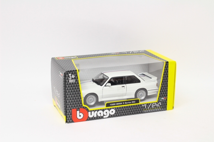 BBU 1:24 BMW M3 E30 1988 white 21100WT 14309
