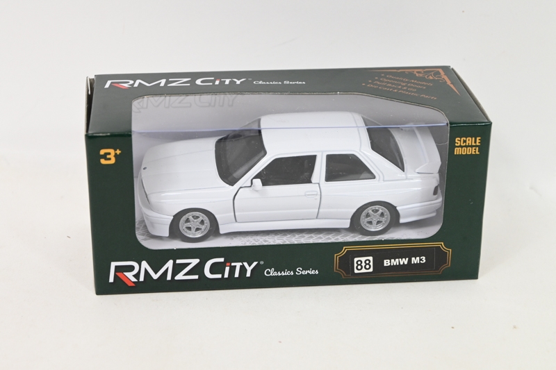 Model RMZ 5 BMW M3 E30 white K-145 11455