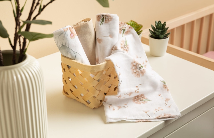 SENSILLO PIELUCHA MUŚLINOWA SZARO-BEŻOWY MIŚ 3 SZT