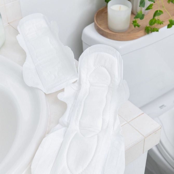 3445 PODKŁADY POPORODOWE L 10SZT