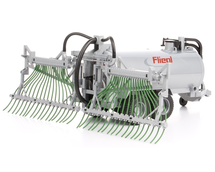 Przyczepa cysterna Fliegl + zraszacz