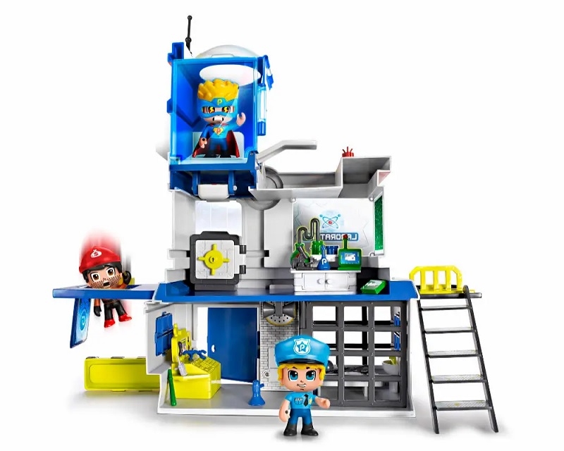 EPEE PinyPony Action zest komisariat FPP16059