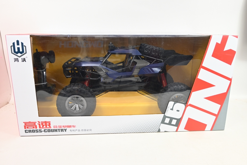 Sam.terenowy n/radio+pakiet 1359375 93753