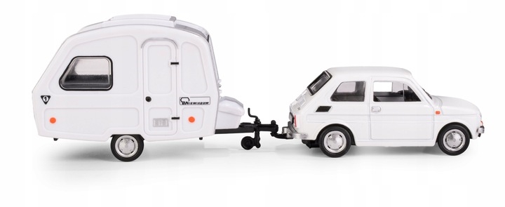 Fiat 126p + przyczepa Niewiadów Kemping biały