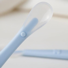 2452 ŁYŻECZKA SILIKONOWA NIEBIESKA BL245