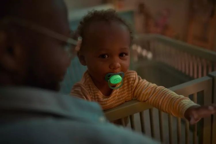 AVENT SMOCZEK AIR NIGHT 18+ SCF376/23