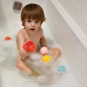 AKUKU ZESTAW PIŁECZEK DO KĄPIELI SENSORYCZNYCH