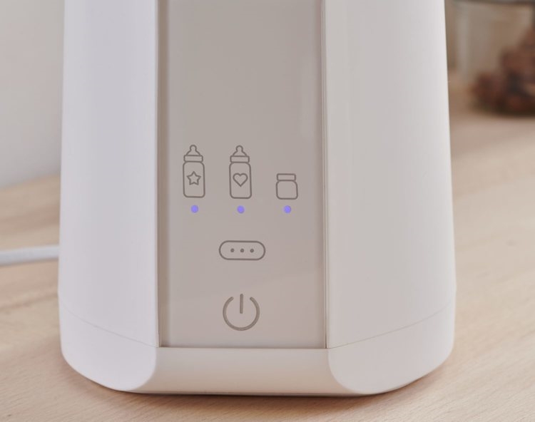 CHICCO PODGRZEWACZ SAMOCHODOWY