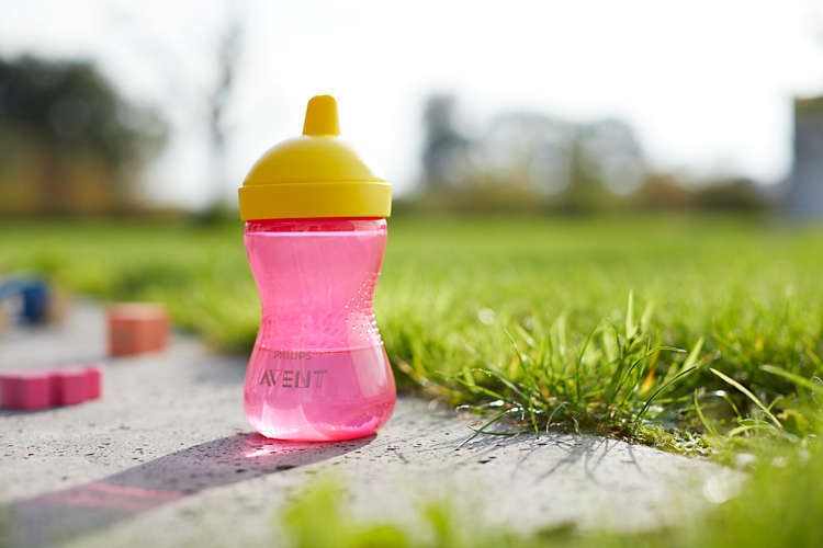 AVENT KUBEK Z TWARDYM USTNIKIEM 18M+, 300ML GIRL 8