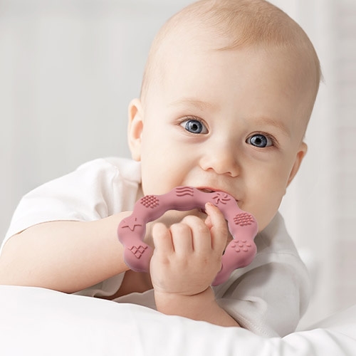 BABYONO GRYZAK SILIKONOWY RING RÓŻOWY
