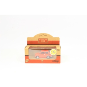 Kolekcja PRL Fiat 126p czerwony