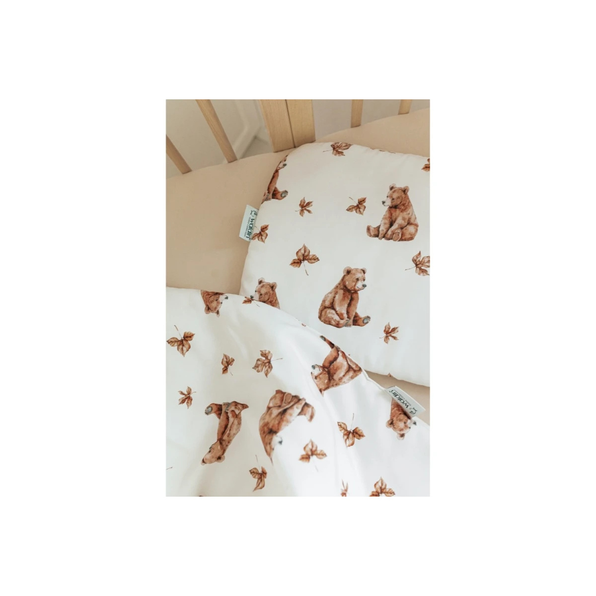 WALDIN PODUSZKA NIEDŹWIADKI BIAŁA 40X30