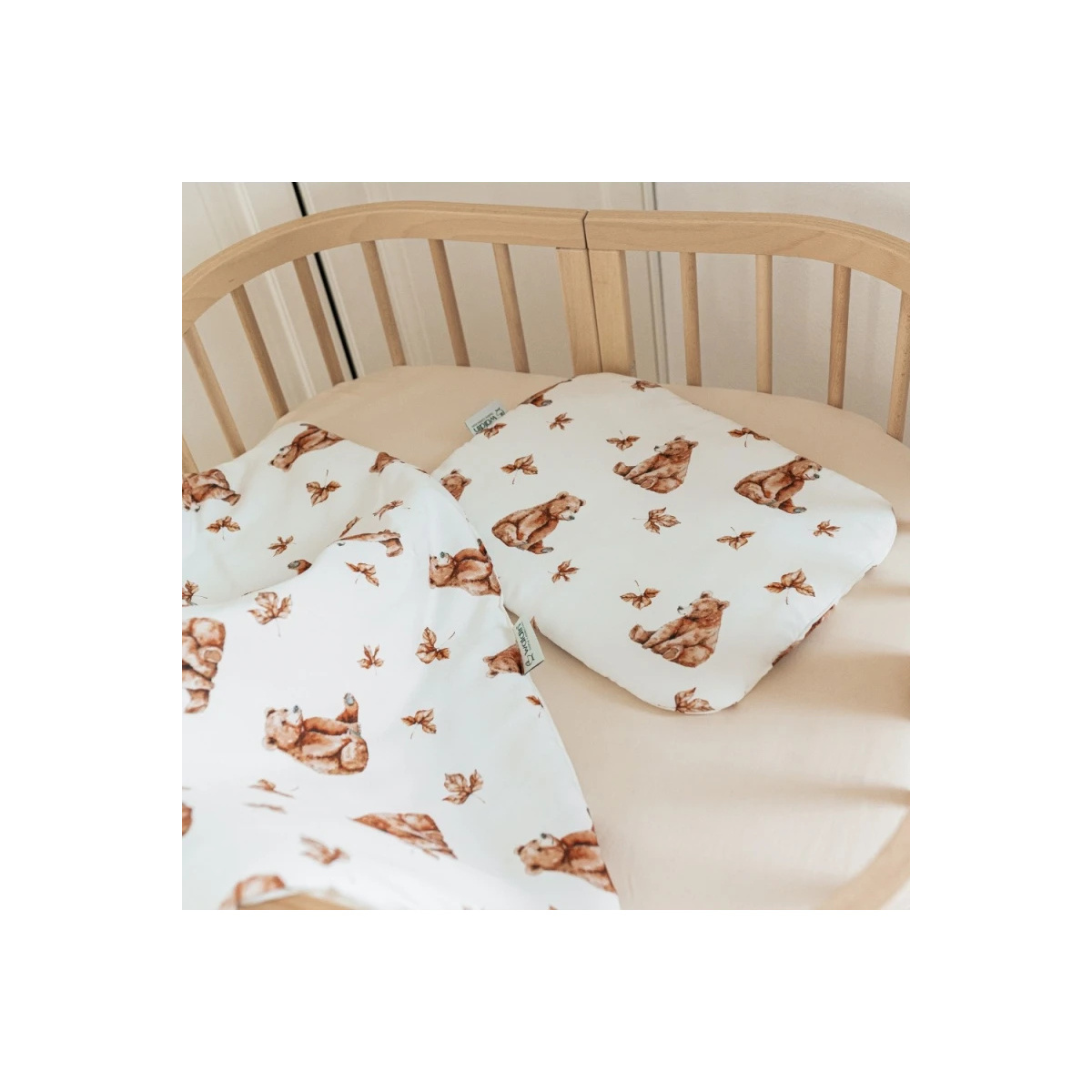 WALDIN PODUSZKA NIEDŹWIADKI BIAŁA 40X30