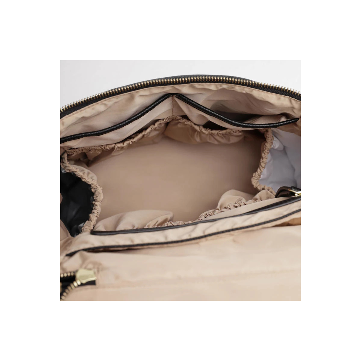 JOISSY PLECAK ROOMY ICE CAFE