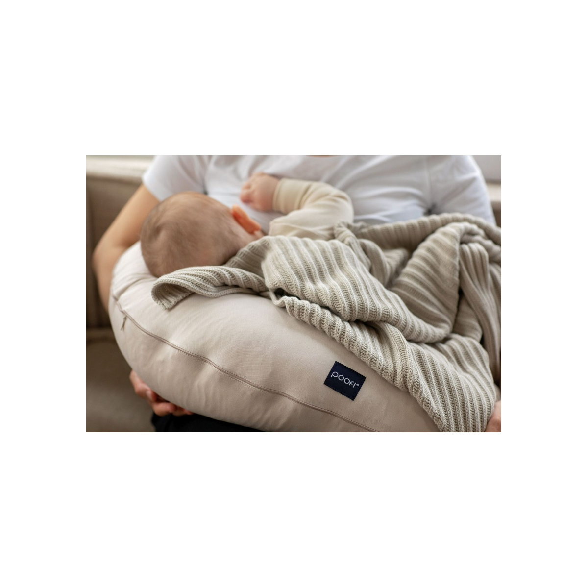 POOFI PODUSZKA DO KARMIENIA ORGANIC LATTE