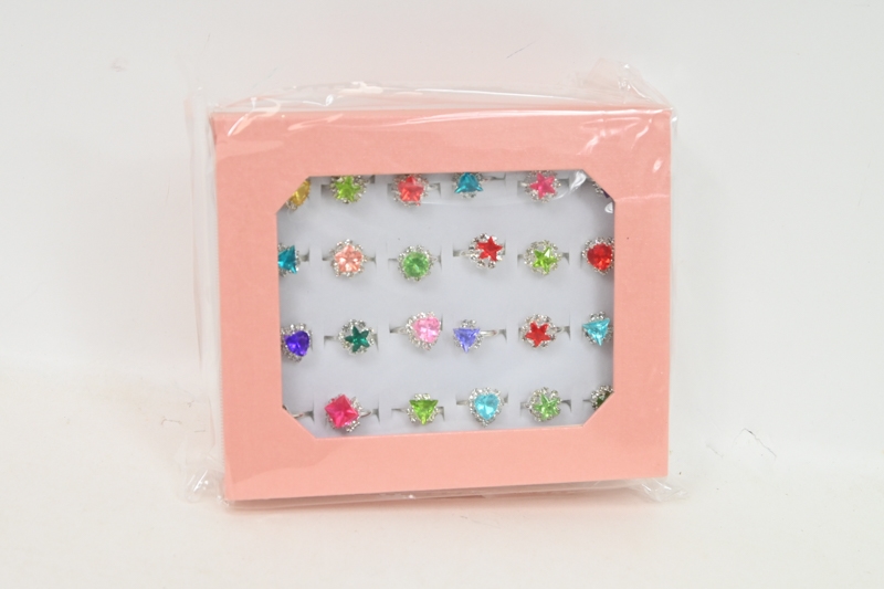 Pierścionki w pudełku K812 68221