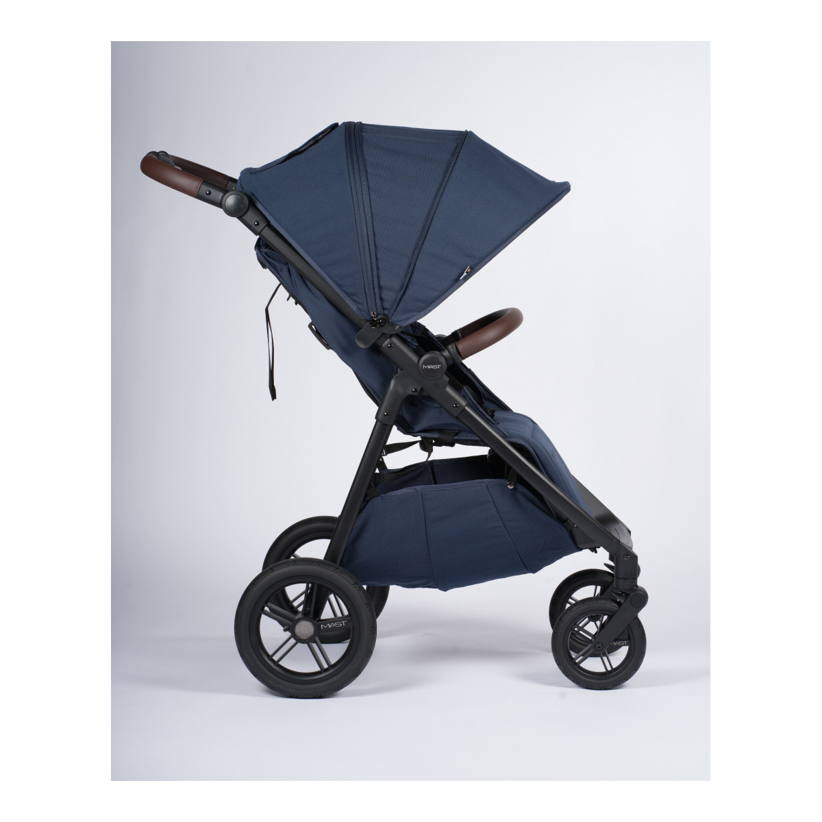 MAST M4X PLUS BLUEBERRY KOŁA LIGHT