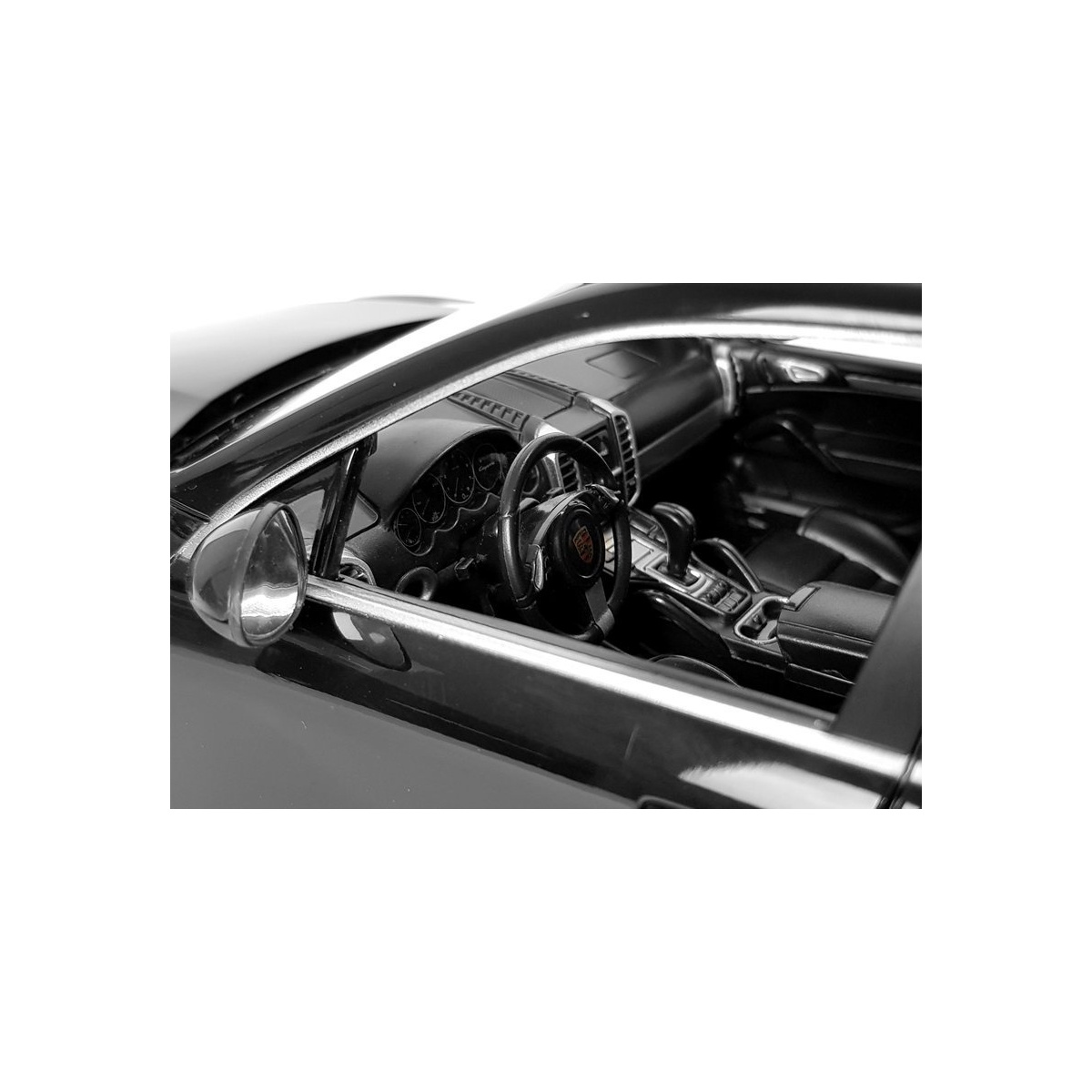 Auto R/C Porsche Cayenne Turbo Rastar 1:14 Czarne
