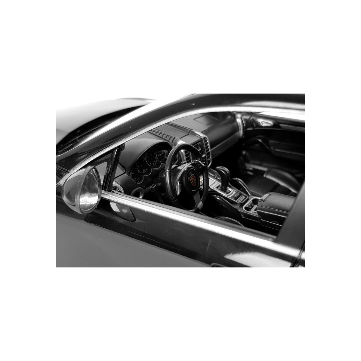 Auto R/C Porsche Cayenne Turbo Rastar 1:14 Czarne