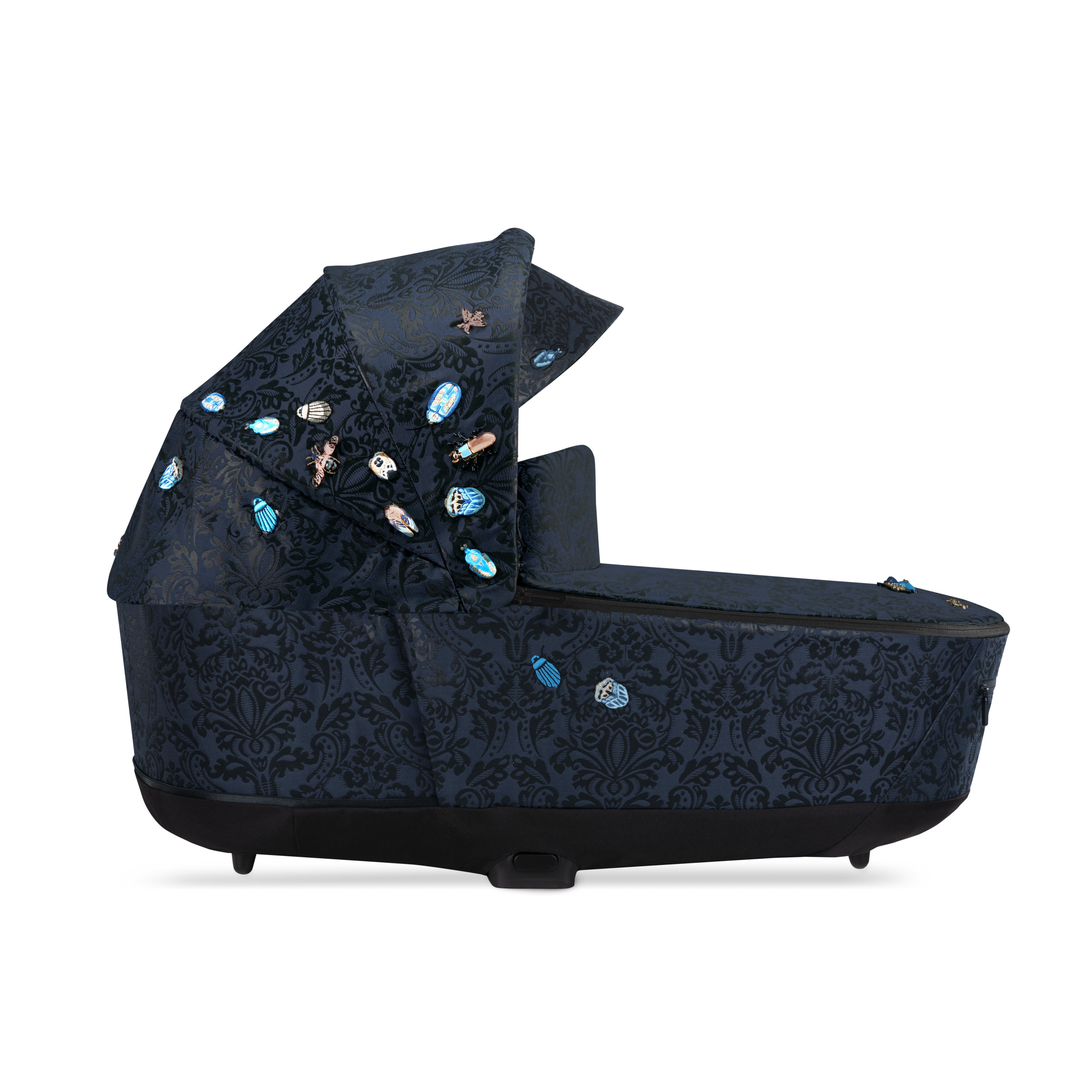 CYB_23_EU_y090_CloudT_COBI_Plus_Recline_print_medium.jpg