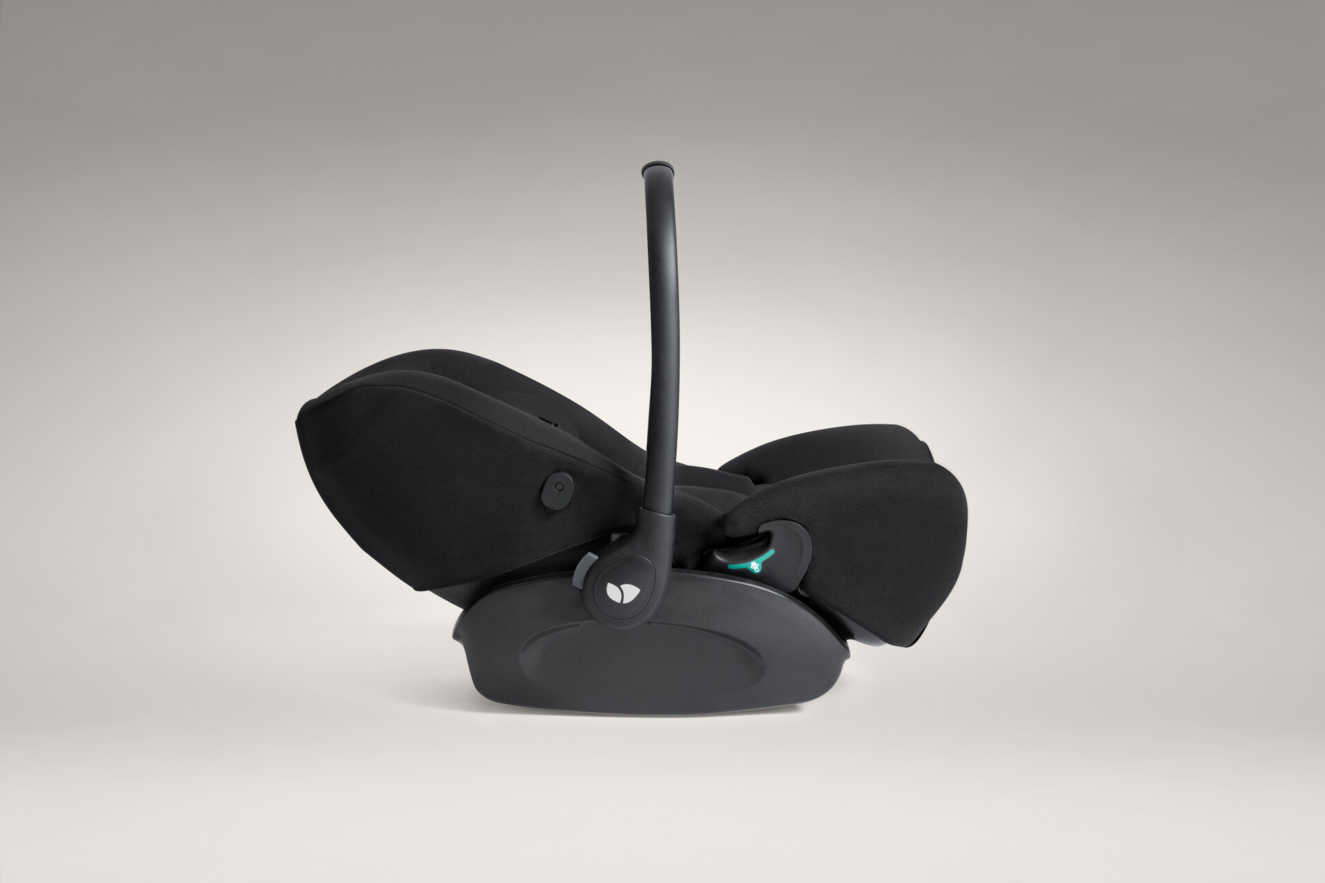 CYB_23_EU_y090_CloudT_COBI_Plus_Recline_print_medium.jpg
