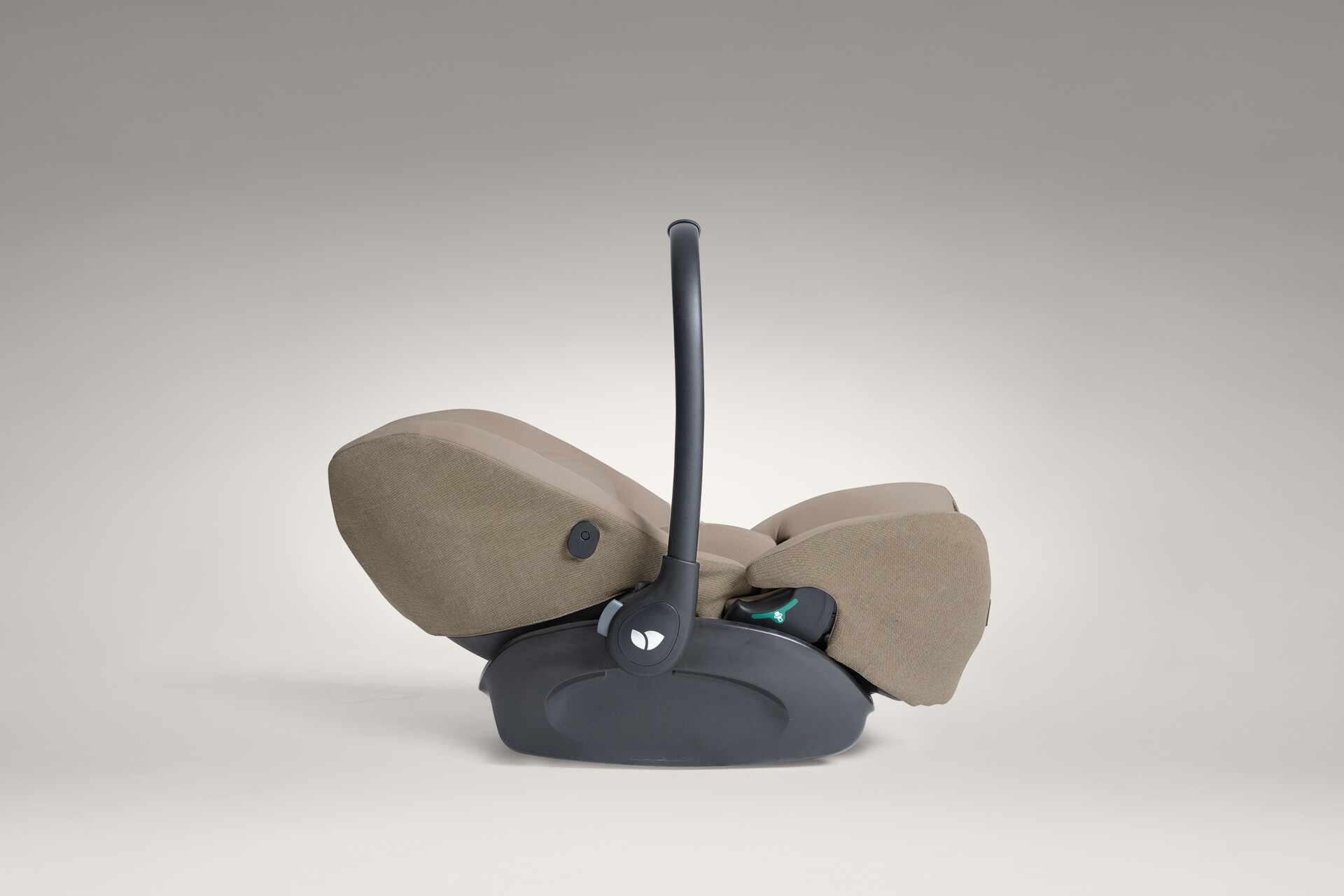 CYB_23_EU_y090_CloudT_COBI_Plus_Recline_print_medium.jpg
