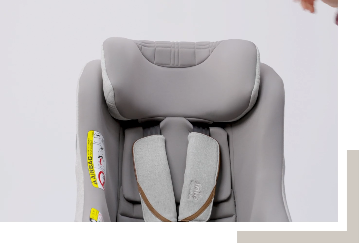 joie-baby-fotelik-i-spin-xl-lifestyle (17)-jpeg_compressed.JPEG
